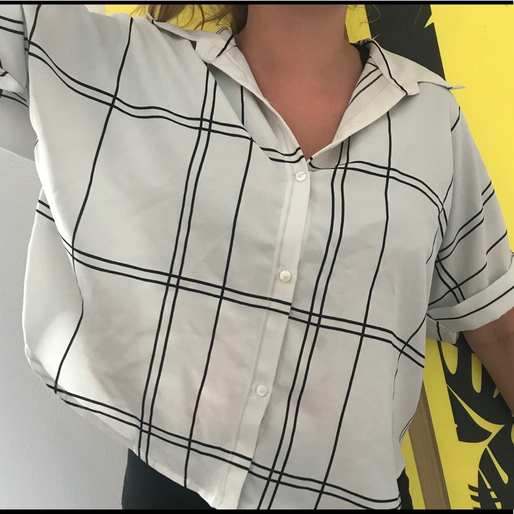 Flanneled crop, button down, collared top
